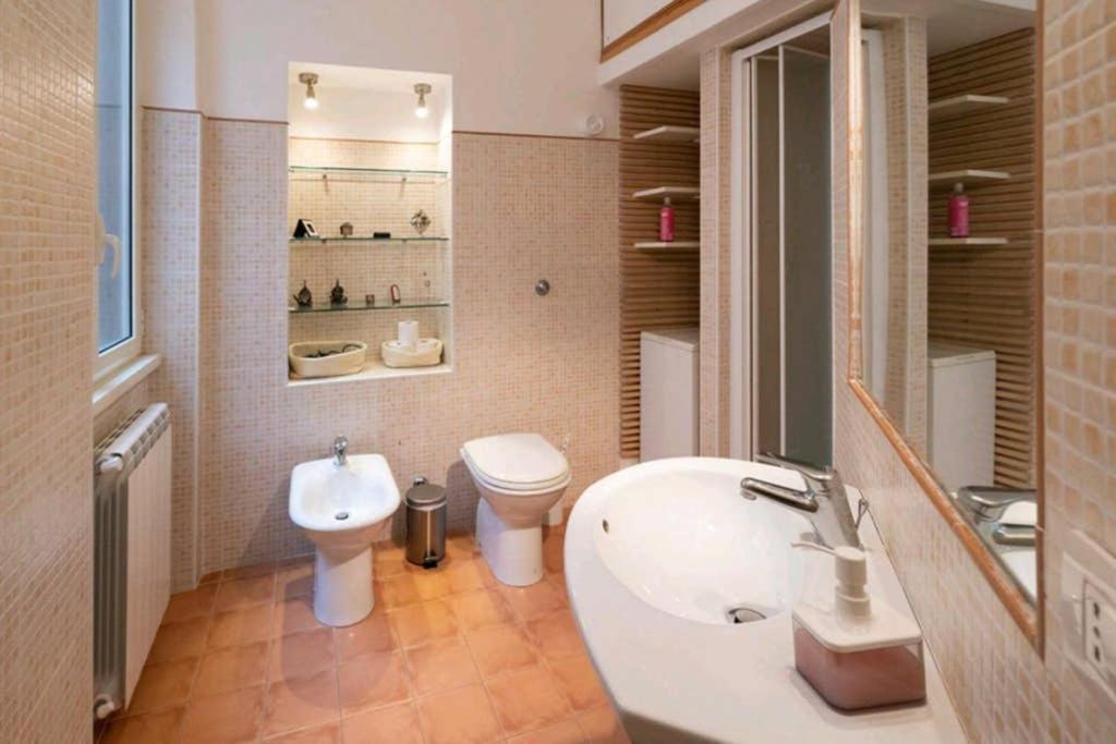 Appartement Il Velarium Del Colosseo à Rome Extérieur photo